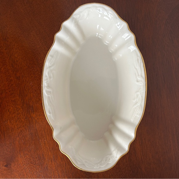 Vintage Lenox 8 3/4" China Harvest Server Bowl - Picture 7 of 9